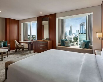 Room, 1 King Bed (Bundaran View)