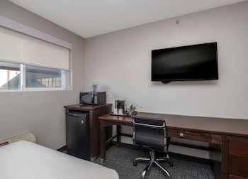 Comfort Double Room, 2 Double Beds (Coast Two Doubles)