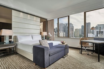 Deluxe Room, 1 King Bed
