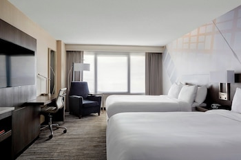 Room, 2 Double Beds, Bay View