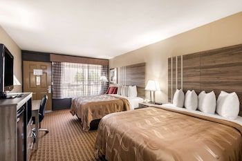 Standard Room, 2 Queen Beds, Non Smoking