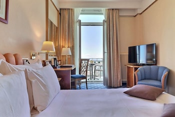 Superior Room, 1 Double Bed, Lake View
