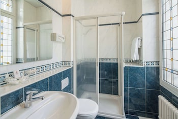 Standard Room, 3 Twin Beds