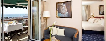 Suite, 1 Double Bed, Balcony