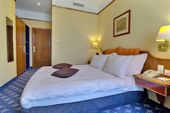 Standard Room, 2 Twin Beds