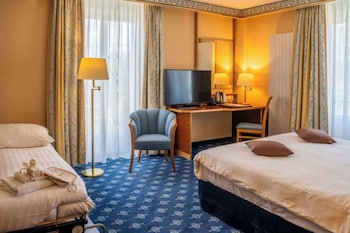 Standard Room, 3 Twin Beds