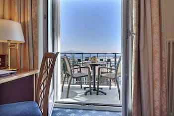 Superior Room, 1 Double Bed, Lake View