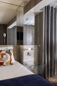 Deluxe room with terrace (for 2 persons)