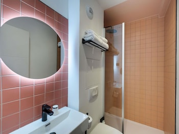 Standard Room, 2 Twin Beds