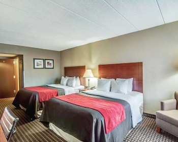 Standard Room, 2 Queen Beds, Non Smoking