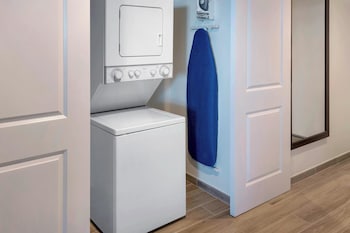Studio, Multiple Beds, Non Smoking (Balcony)