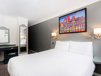 Double Room, 1 Double Bed (Compact)