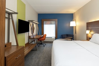 Standard Room, 1 King Bed (Leisure)