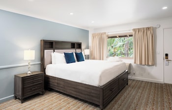 King Deluxe with Patio