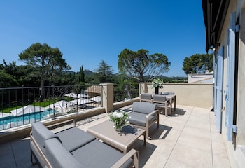 Deluxe Suite, terrace "with free spa access"