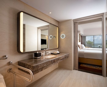 Room, 2 Twin Beds, Ocean View