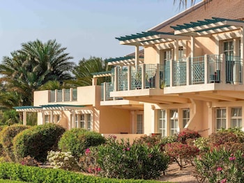 Family Room, 1 King Bed, Lagoon View