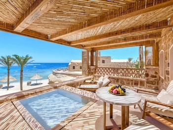 Junior Suite, 1 Queen Bed, Sea View