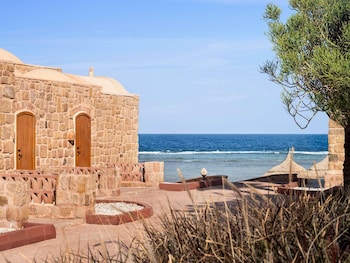 Room, 2 Twin Beds, Sea View