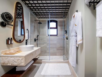 Room, 2 Twin Beds, Sea View