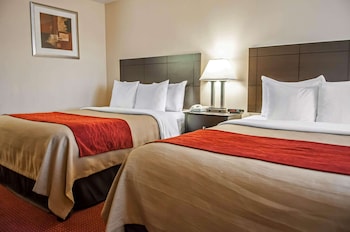 Standard Room, 2 Queen Beds, Non Smoking