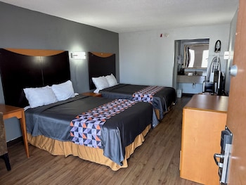 Standard Room, 2 Double Beds, Non Smoking