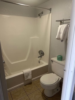 Standard Room, 2 Double Beds, Non Smoking