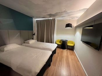 Standard Room, 2 Twin Beds
