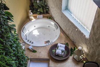 Suite, 1 King Bed, Terrace (Spa, Butler Service)