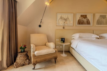 Deluxe Room, 1 King Bed, Ocean View (Butler Service)