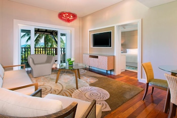 Suite, 1 Bedroom, Partial Ocean View