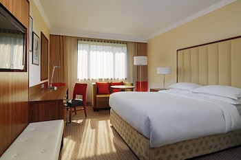 Deluxe Room, 1 Queen Bed