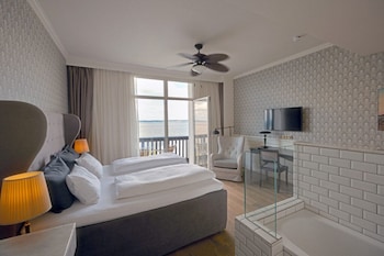 Superior Double Room, Sea View (Without Spa Access)