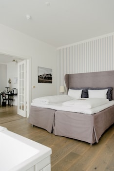 Suite, Sea View (Without Spa Access)