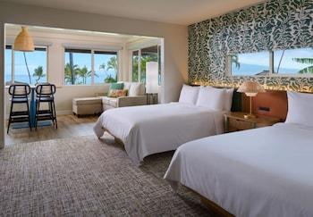Bungalow Studio Suite Oceanfront with Kitchen