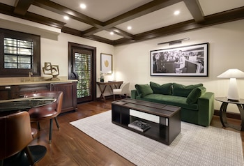 Wisteria Two Bedroom Suite