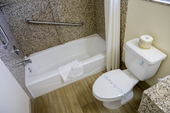 Deluxe Suite, 2 Bedrooms