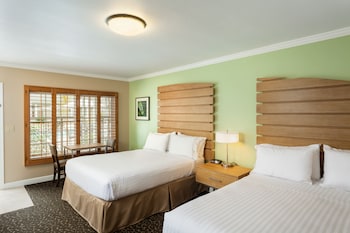 Room, Multiple Beds, Accessible (Roll-In Shower)