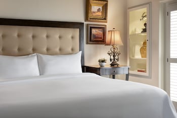Deluxe Room, 2 Queen Beds (ADA Accessible Deluxe Poolside Room -)