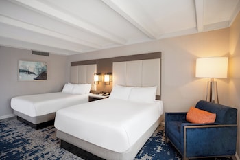Standard Room, 2 Queen Beds