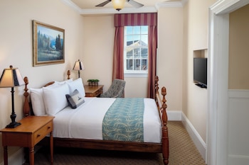 Room, 1 Double Bed (Scholar)