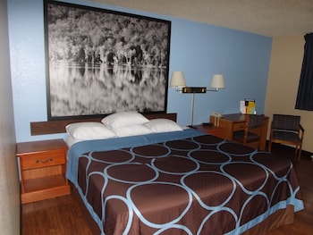 Standard Room, 1 King Bed
