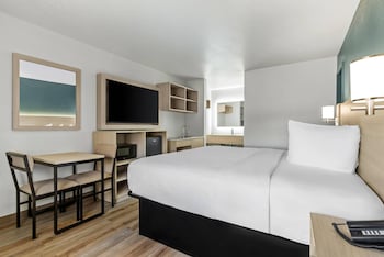 Suite, Multiple Beds, Non Smoking (Efficiency, Upgrade)