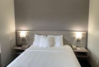 Suite, 1 Queen Bed, Non Smoking