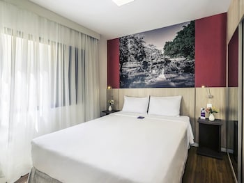 Superior Suite, 1 Queen Bed with Sofa bed