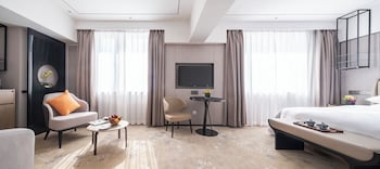 Premier Suite, 1 King Bed