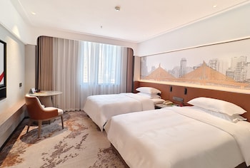 Landmark Deluxe City View Twin Room