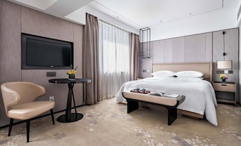 Premier Suite, 1 King Bed