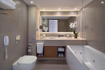 Deluxe Double or Twin Room, Sea View