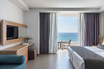 Family Room, Sea View